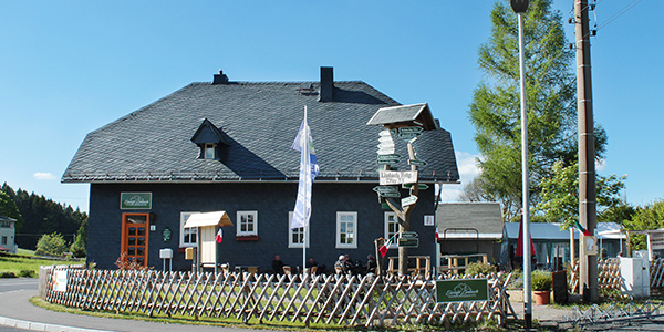 Außenansicht Eiscafe Limbach