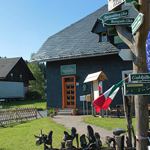 Außenansicht Eiscafe Limbach